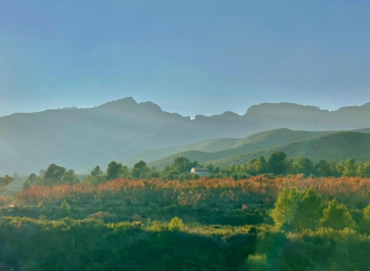Wonderful Comfortable Finca In The Burga Valley Rasquera Exterior photo